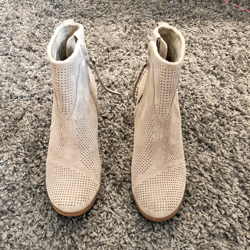 Toms booties